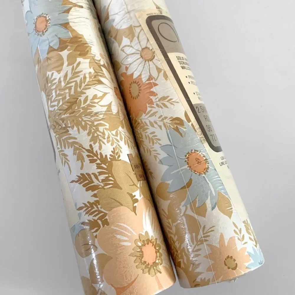Vintage 1970’s Floral Wallpaper
